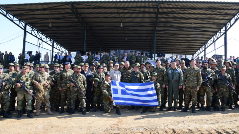 Ο Πάνος Καμμένος στην τελική φάση της άσκησης «ΠΑΡΜΕΝΙΩΝ 2017» στον Έβρο Ο Πάνος Καμμένος στην τελική φάση της άσκησης «ΠΑΡΜΕΝΙΩΝ 2017» στον Έβρο