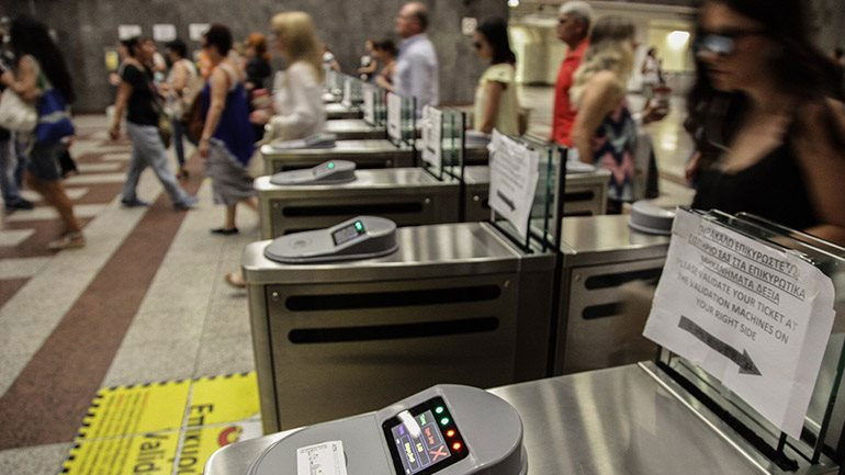 Σε πλήρη λειτουργία η έκδοση προσωποποιημένων ηλεκτρονικών καρτών του ΟΑΣΑ