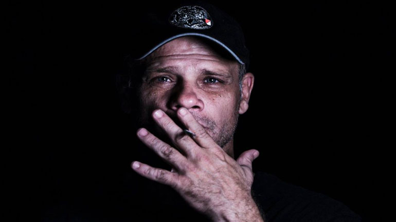 Όταν το καράβι βυθίζεται τα ποντίκια φεύγουν πρώτα Όταν το καράβι βυθίζεται τα ποντίκια φεύγουν πρώτα