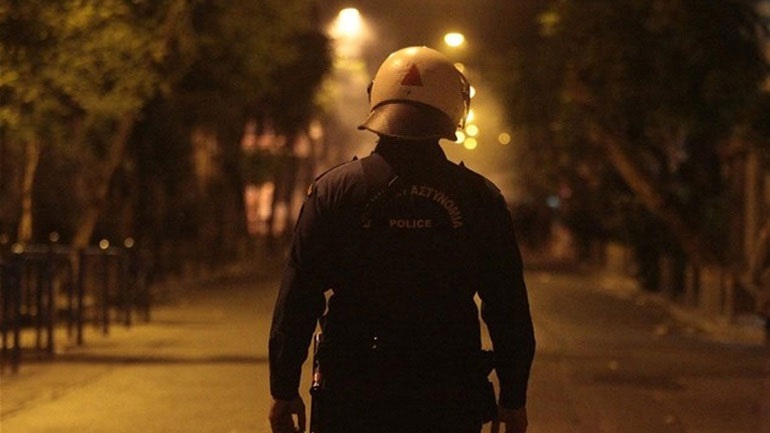 Εξάρχεια: Ένα άτομο συνελήφθη για την επίθεση στα ΜΑΤ στη Χαριλάου Τρικούπη