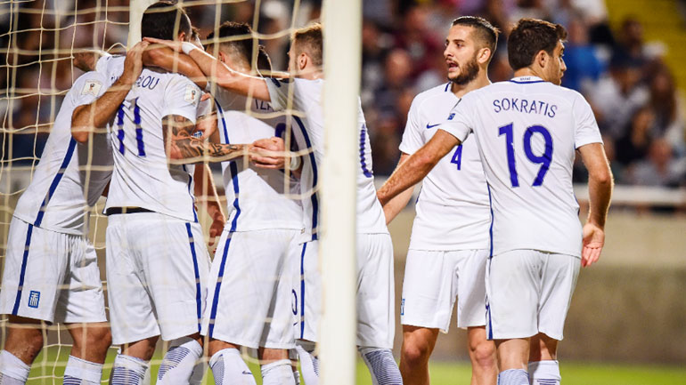 «Ζωντανή» για τα μπαράζ η Εθνική, 2-1 την Κύπρο «Ζωντανή» για τα μπαράζ η Εθνική, 2-1 την Κύπρο