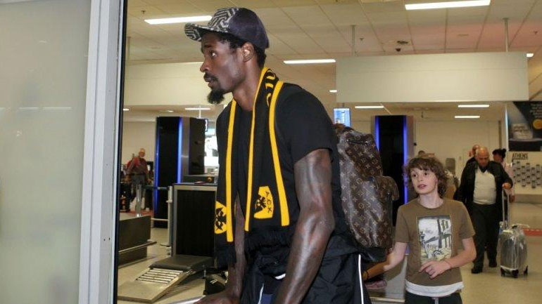 Mπάσκετ: Πλήγμα στην ΑΕΚ με τον Κιθ Χάρις