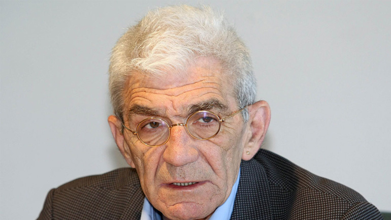 Τα δαχτυλίδια του Γ. Μπουτάρη και τα μανικετόκουμπα του Αμερικανού Πρέσβη έκλεψαν την παράσταση