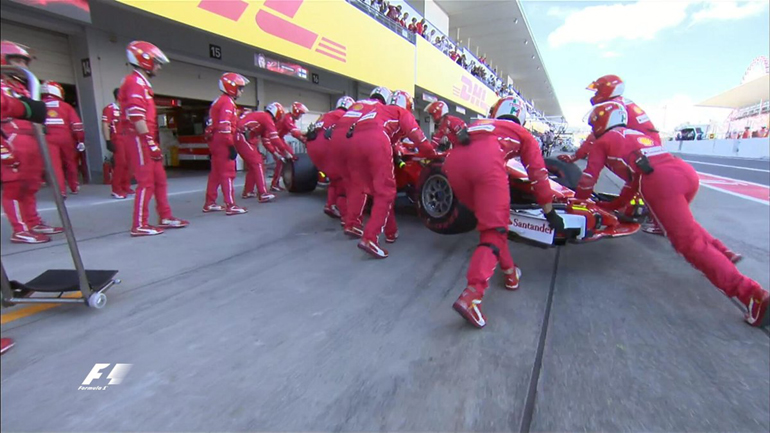 Ο Vettel εγκαταλείπει και η Ferrari μπαίνει στον γκαράζ...
