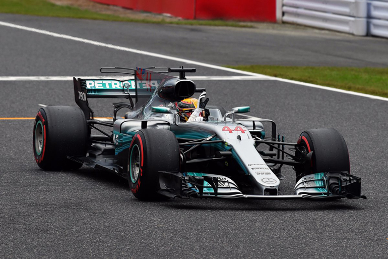 Hamilton και Mercedes πανηγύρισαν στην Ιαπωνία και ετοιμάζονται να πανηγυρίσουν και τους... τίτλους