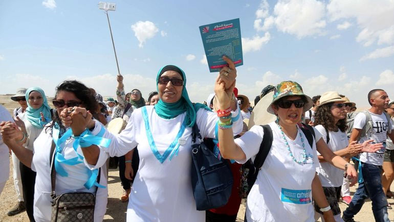 Κοινή πορεία Ισραηλινών και Παλαιστίνιων γυναικών υπέρ της ειρήνης