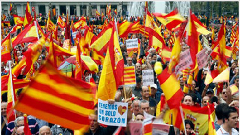 Διαδήλωση κατά της ανεξαρτησίας της Καταλονίας στην Βαρκελώνη
