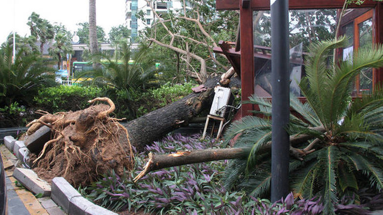 ΗΠΑ: Ο κυκλώνας Νέιτ έφθασε στις αμερικανικές ακτές ΗΠΑ: Ο κυκλώνας Νέιτ έφθασε στις αμερικανικές ακτές