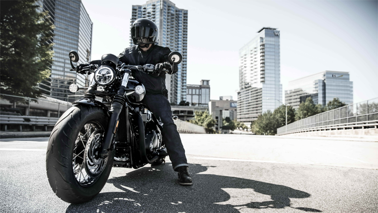 Triumph Bobber Black: Μαύρο κατάμαυρο