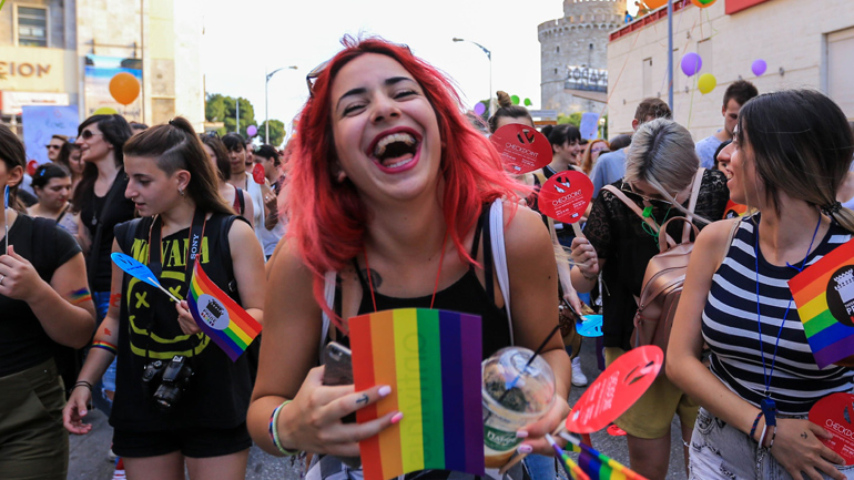 Φήμες για αλλαγή της διάταξης ως προς την επιλογή φύλου στα 15