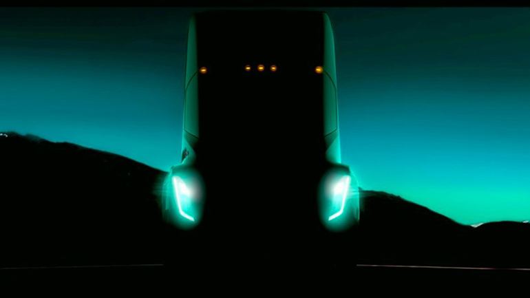 Το πρώτο ηλεκτρικό φορτηγό της Tesla είναι γεγονός