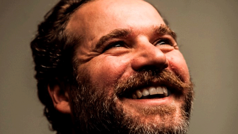 Ο Θέμος Σκανδάμης στον Σταυρό του Νότου Club