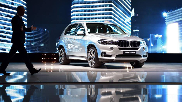 Σε νέα μονοπάτια η BMW X5