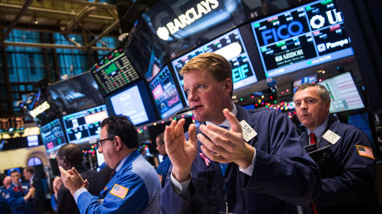 Wall Street: «Τεχνικό λάθος η εξαγορά της Apple από την Google»