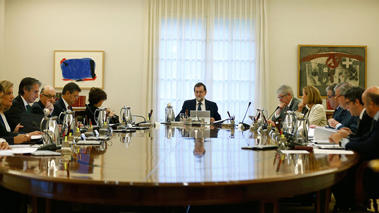 Ραχόι: «Κήρυξε ή όχι ανεξαρτησία η Καταλονία;»