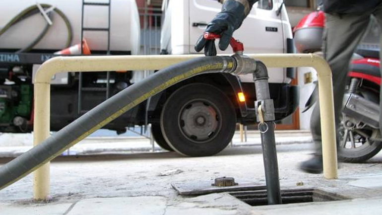 Αρχίζει από σήμερα η διανομή πετρελαίου θέρμανσης Αρχίζει από σήμερα η διανομή πετρελαίου θέρμανσης