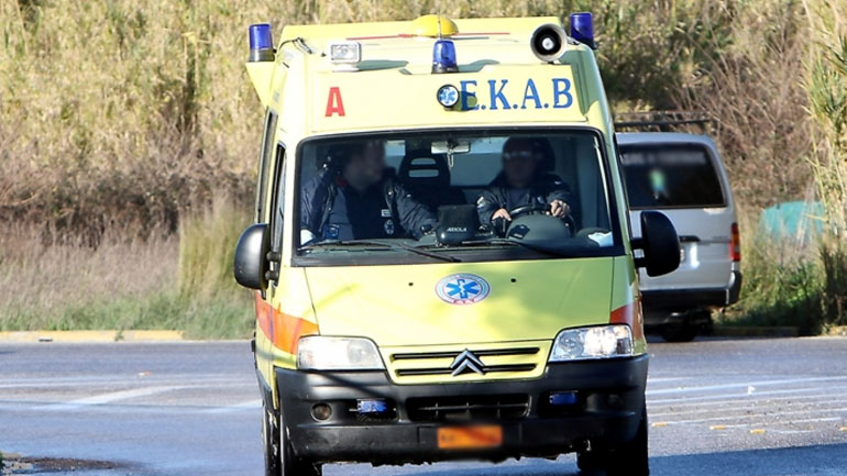 Φωκίδα: Μια γυναίκα νεκρή όταν Ι.Χ. έπεσε σε γκρεμό