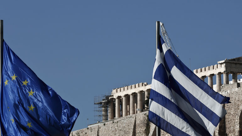 Bloomberg: Όλα ανοιχτά για την Ελλάδα μετά τη λήξη του προγράμματος