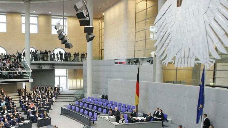 Το FDP θα υποχρεωθεί να συνυπάρξει με την ακροδεξιά στο κοινοβούλιο