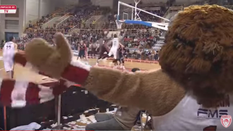 Ολυμπιακός: Η παρακάμερα από τη νίκη του επί της Μπασκόνια