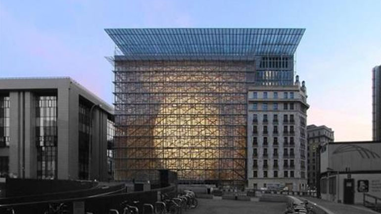 Βρυξέλλες: 13 άνθρωποι δηλητηριάστηκαν από αναθυμιάσεις χημικών σε κτήριο του Ευρωπαϊκού Συμβουλίου