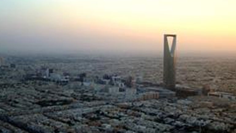 Η Σαουδική Αραβία χαιρετίζει τη νέα στρατηγική της Ουάσινγκτον απέναντι στην Τεχεράνη