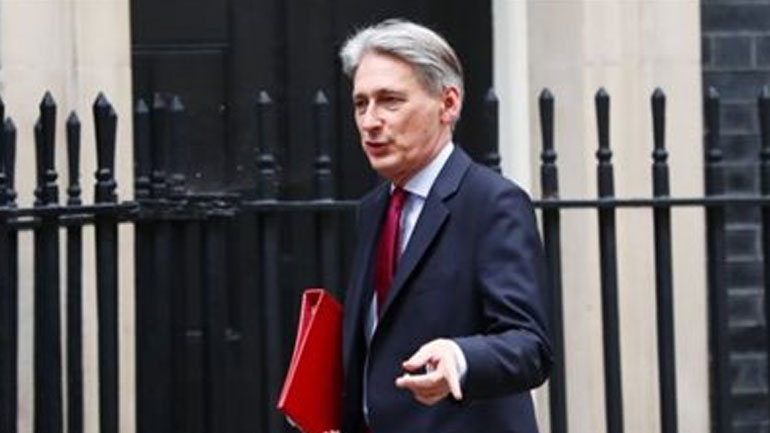 «Συγγνώμη» που αποκάλεσε «εχθρό» την Ευρώπη, ζήτησε ο Φ. Χάμοντ