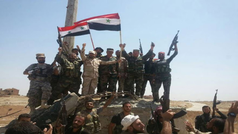 Εκκενώνεται η Ράκκα από πολίτες