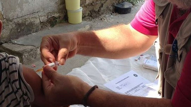 Περίπου 30.000 εμβολιασμοί έχουν διενεργηθεί σε προσφυγόπουλα