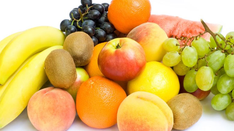 Κατάσχεση 6,9 τόνων ακατάλληλων φρούτων στον Πειραιά