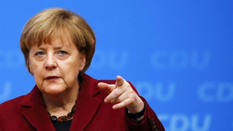 Mέρκελ: Οι διαπραγματεύσεις για τον συνασπισμό με Φιλελεύθερους και Πράσινους συνεχίζονται