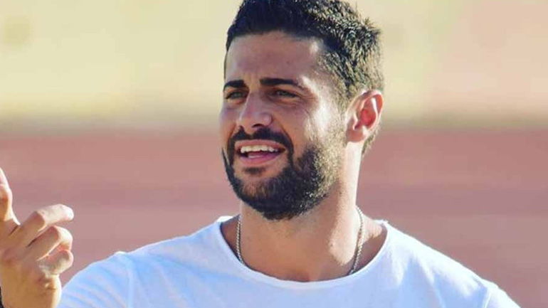 Κωνσταντίνος Βασάλος: Έγινε κουμπάρος σε γάμο φίλων του! Κωνσταντίνος Βασάλος: Έγινε κουμπάρος σε γάμο φίλων του!