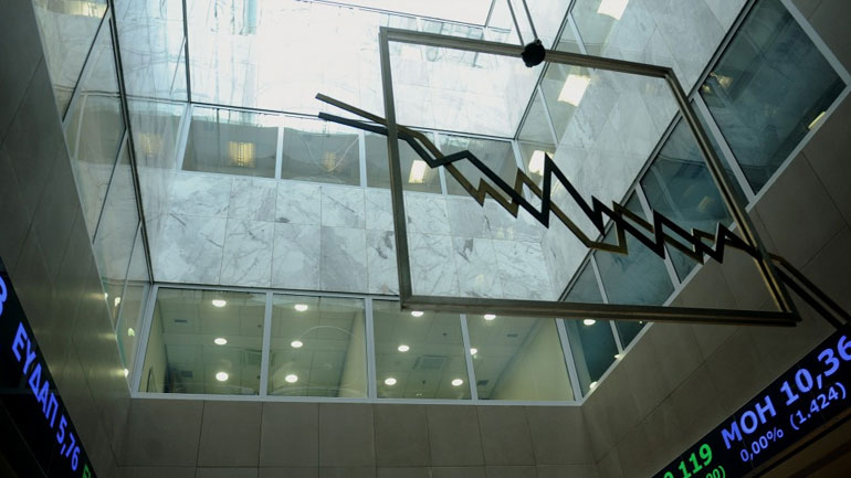 Οριακή πτώση στο Χρηματιστήριο Αθηνών