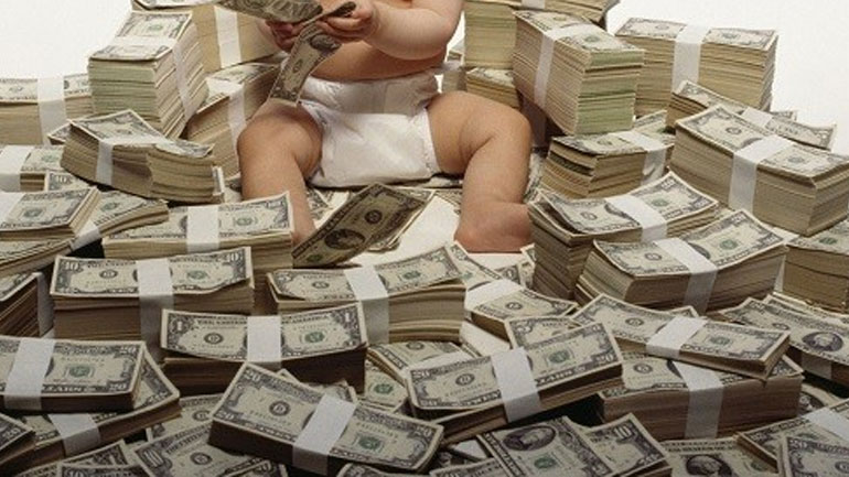 Forbes: Πιο πλούσιοι έγιναν οι Αμερικάνοι όχι όμως ο Τραμπ