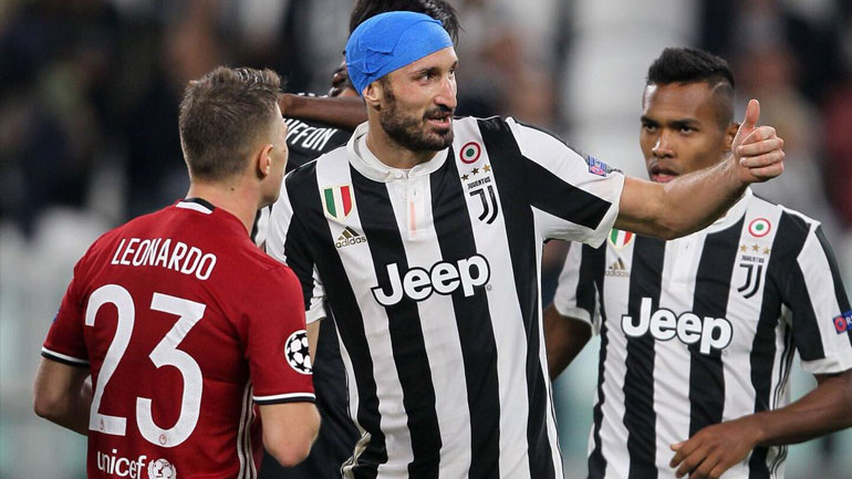 Δεν έχει καμία τύχη ο Ολυμπιακός λέει ο Κιελίνι