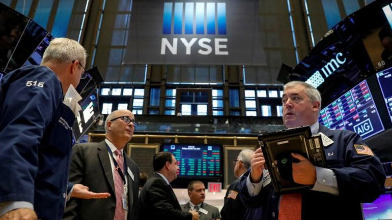 Κλείσιμο με άνοδο στη Wall Street – Έσπασε το φράγμα των 23.000 μονάδων ο δείκτης Dow Jones