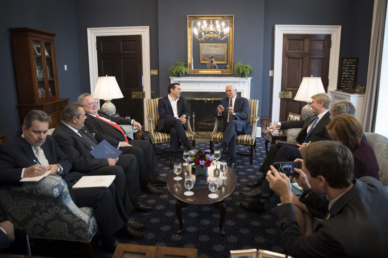 Συνάντηση Τσίπρα με τον Αντιπρόεδρο των ΗΠΑ Μάικ Πενς