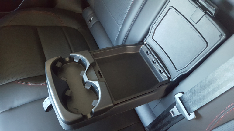 Το πίσω χρηστικό 'μπράτσο'