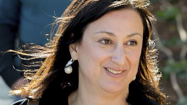 Δολοφονία Μαλτέζας δημοσιογράφου: Πιθανόν σκοτώθηκε από εκρηκτικό μηχανισμό που είχε τοποθετηθεί κάτω από το όχημά της