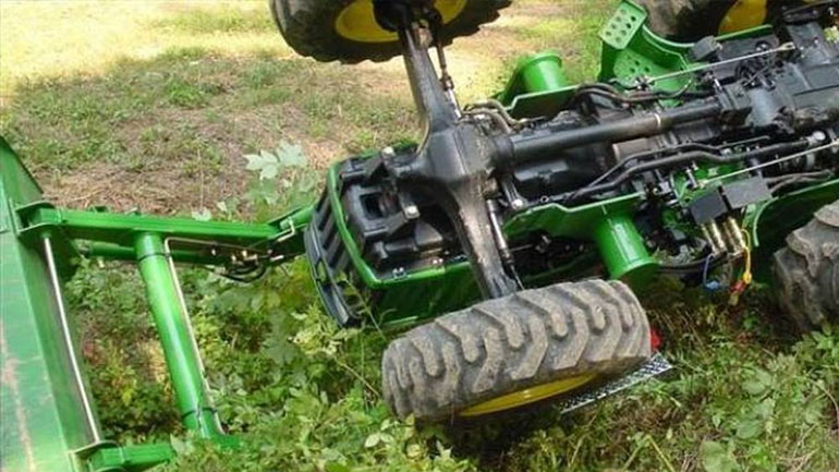 Θεσσαλονίκη: Νεκρός ηλικιωμένος έπειτα από ανατροπή τρακτέρ