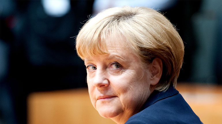 Μέρκελ: Υποστηρίζουμε την Ισπανία. Να βρεθούν λύσεις στη βάση του συντάγματος