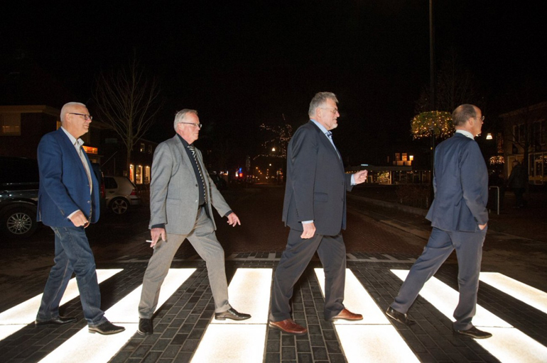 Όποιος βιάζεται σκοντάφτει λέει μία παροιμία