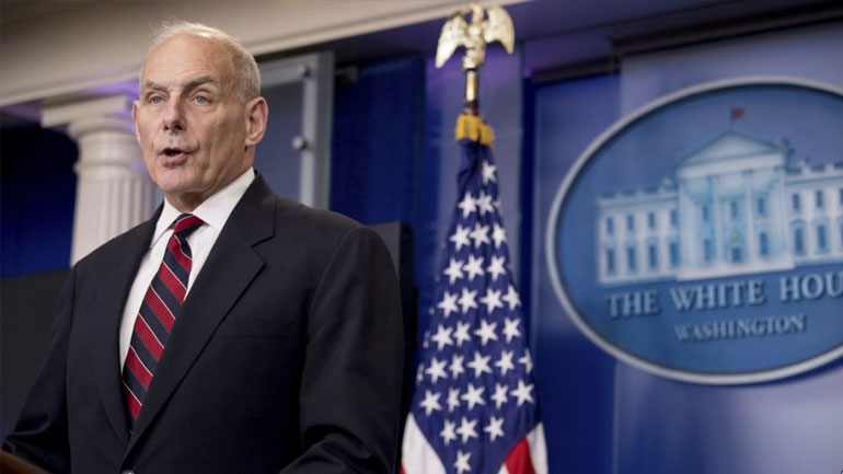 Ο Λευκός Οίκος υπερασπίζεται τα λόγια του Τραμπ στη χήρα Αμερικανού στρατιώτη