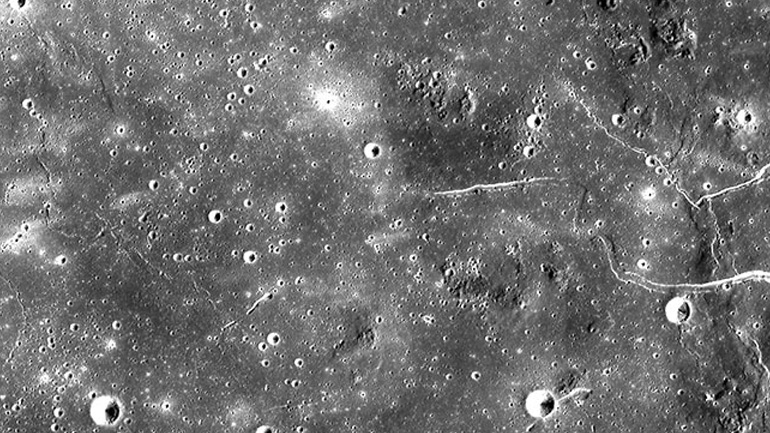 Ανακαλύφθηκε στη Σελήνη σπήλαιο κατάλληλο για διαστημική βάση