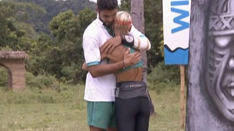 Nomads: Έπεσε στην αγκαλιά του Βασιλάκου η Νατάσα Καλογρίδη!