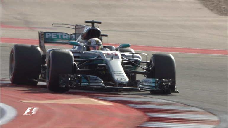 Ο Hamilton οδεύει προς τον τίτλο...