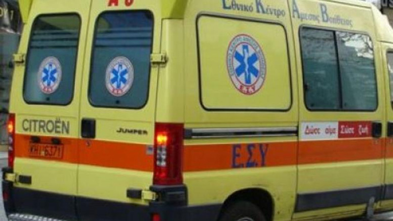 Πάτρα: Παρέσυραν με το Ι.Χ. μητέρα και παιδιά και εξαφανίστηκαν