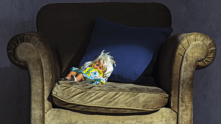 «Χαιρετίσματα στην Μπέρθα» – Τελευταίες παραστάσεις στο Studio Μαυρομιχάλη