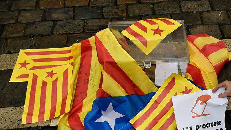 Ισπανός ΥΠΕΞ: Η Μαδρίτη ελπίζει ο καταλανικός λαός να αγνοήσει τις οδηγίες της κυβέρνησης