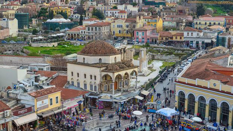 Επίθεση αγνώστων σε τρεις Ευέλπιδες στο Μοναστηράκι Επίθεση αγνώστων σε τρεις Ευέλπιδες στο Μοναστηράκι